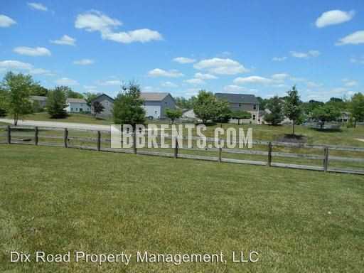 2004 Bridgewater Ln - Photo 2 of 21