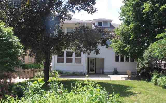 911 Douglas Ave - Photo 2 of 50