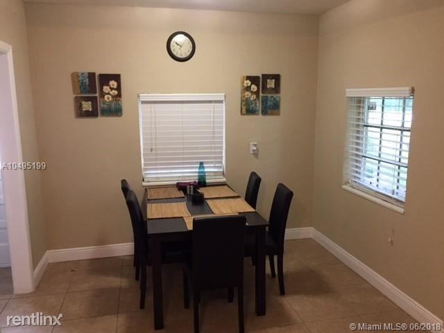 1414 NE 178th St - Photo 2 of 7