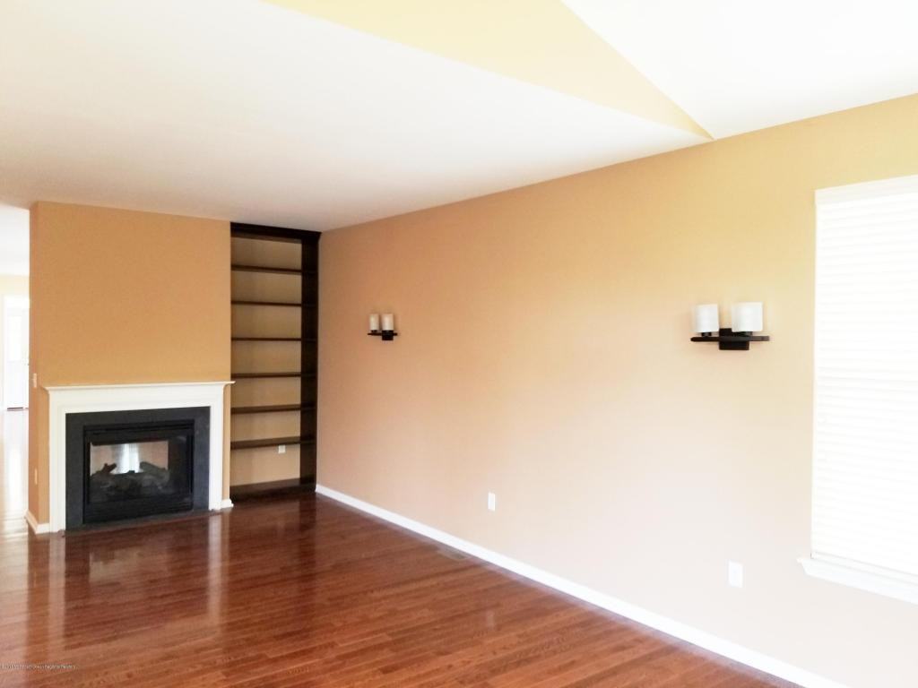 40 Silver Charm Rd - Photo 3 of 14