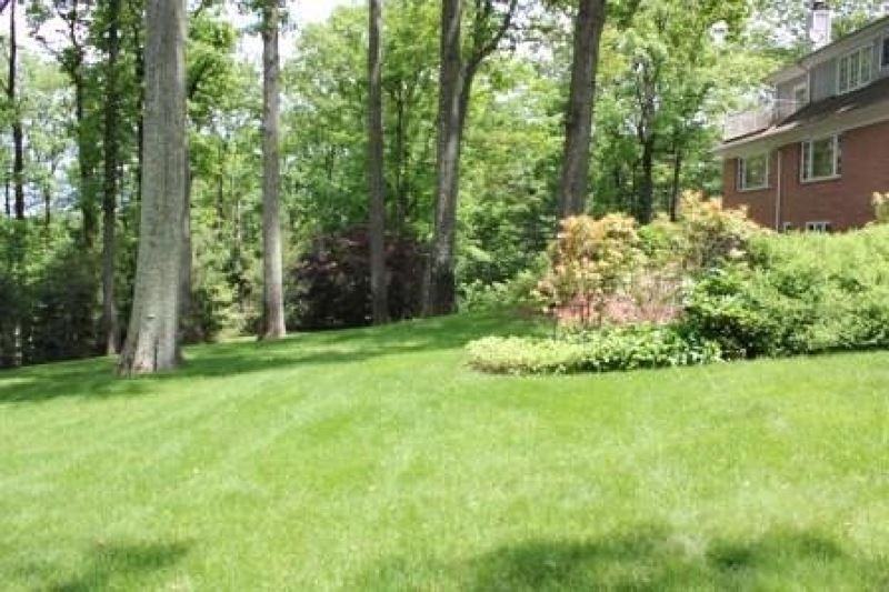 5 Dorison Dr - Photo 3 of 4