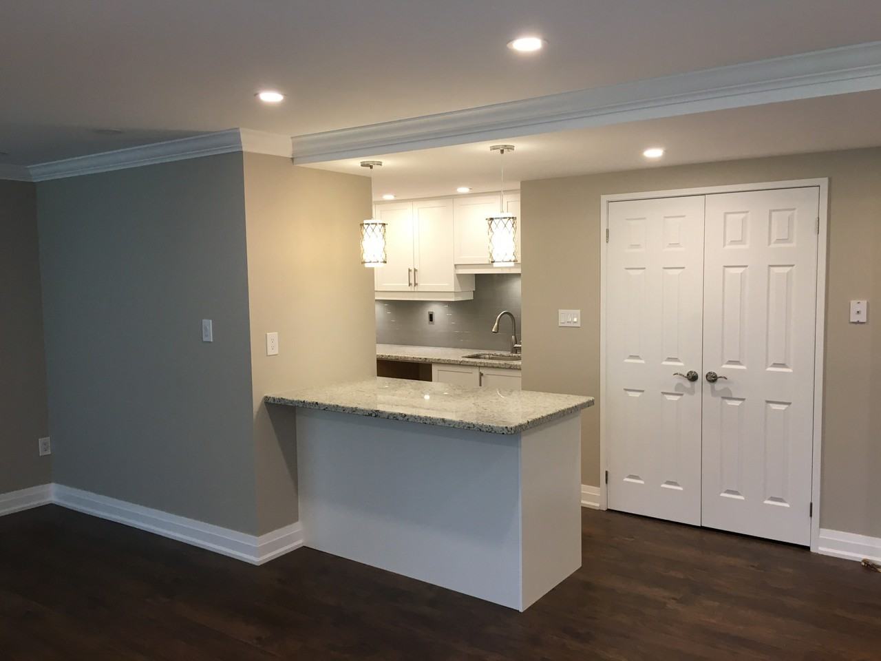 150 Allan Street - Photo 2 of 8