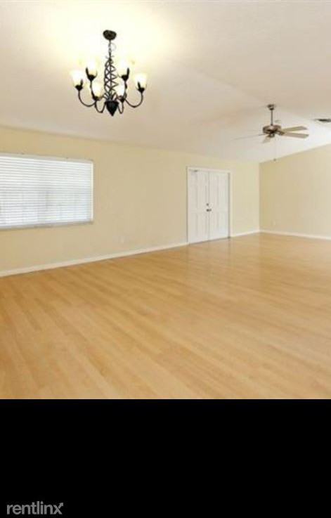 N Pine Island/ Nw 44th St - Photo 2 of 9