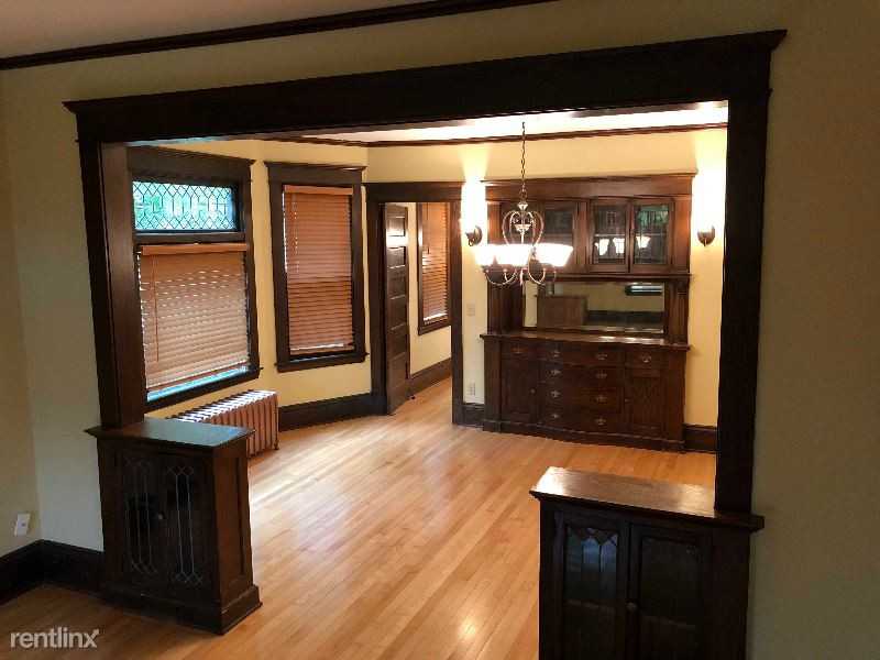 910 E Franklin Ave - Photo 2 of 16