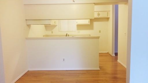 1312 W Mallory Ave - Photo 3 of 7