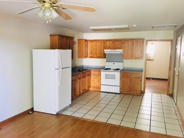 314 Veterans Ave - Photo 2 of 9