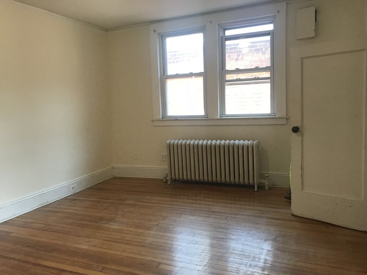 40-53 Ithaca St #3 - Photo 2 of 12