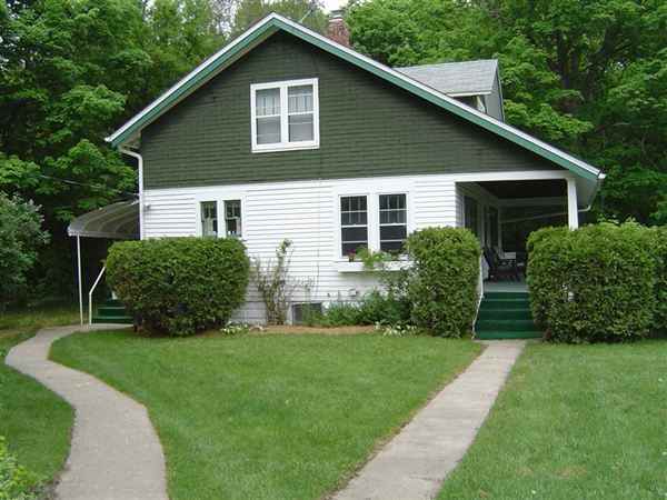 2600 S Van Dyke Rd - Photo 2 of 21