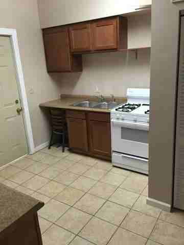 4237 N Western Ave #1 - Photo 3 of 11