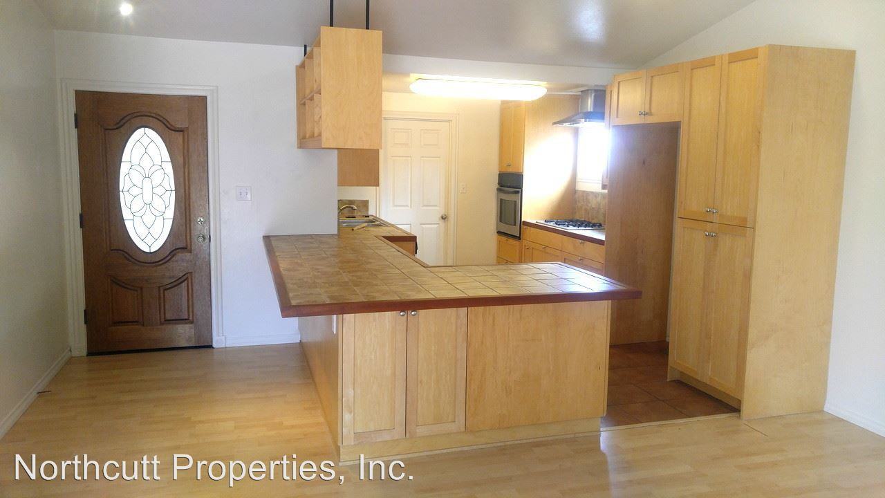 5020 Mt Ararat Dr - Photo 2 of 10