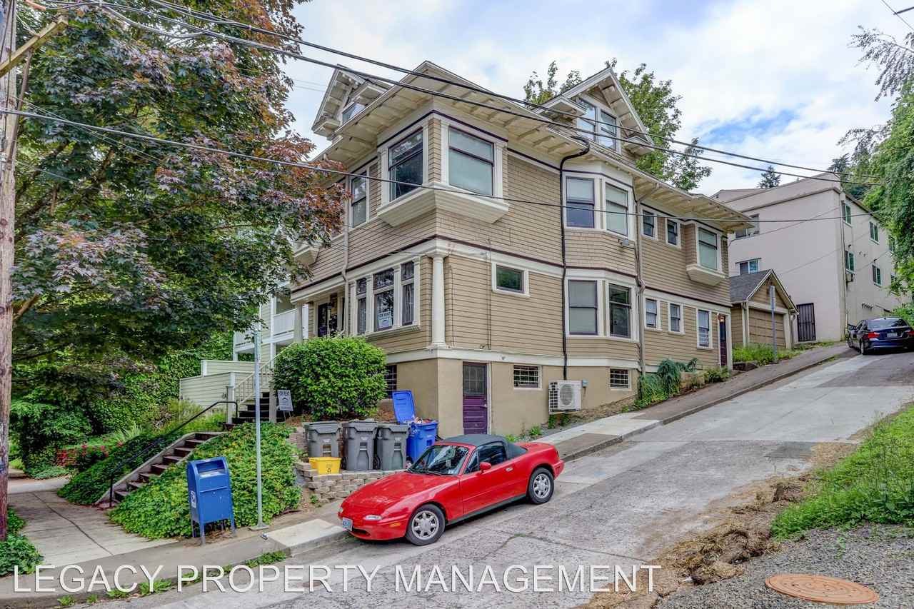 1534-1538 SW Montgomery - Photo 3 of 27