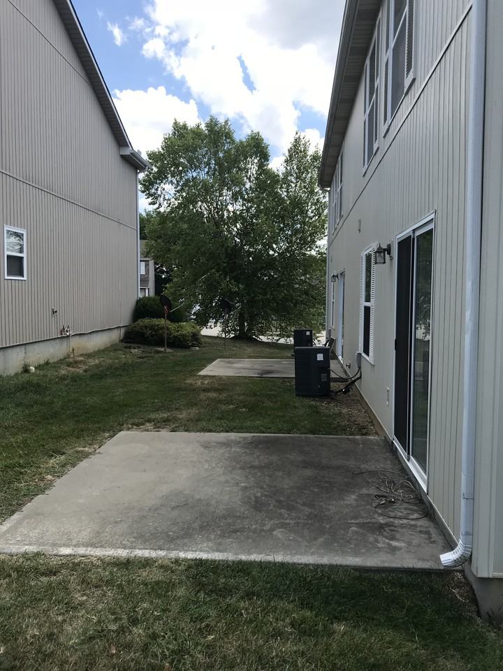 3101 NW Gateway Dr - Photo 3 of 18