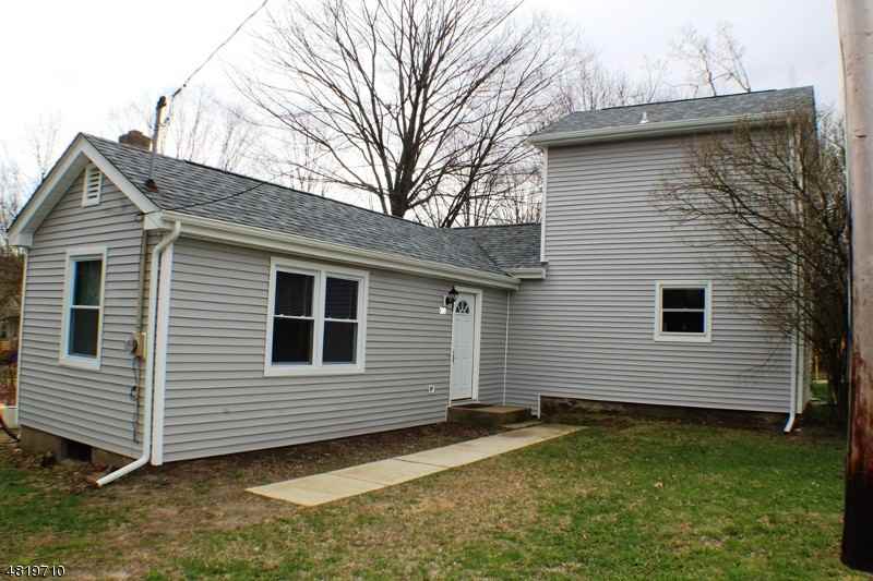 209 Morris Turnpike - Photo 2 of 11