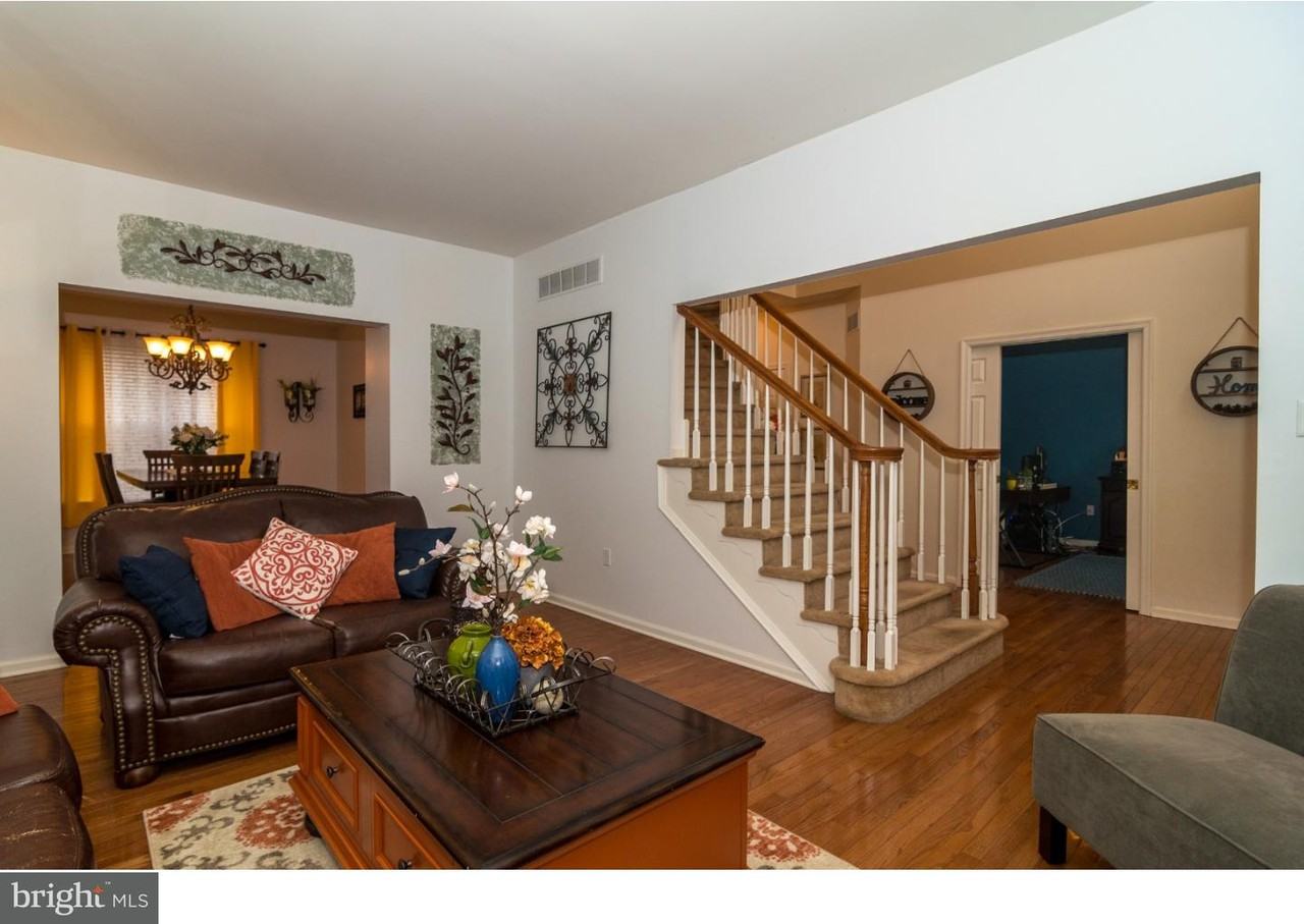 35 Marjessa Drive - Photo 3 of 24