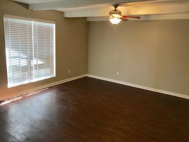 8495 N Pond Dr - Photo 2 of 14