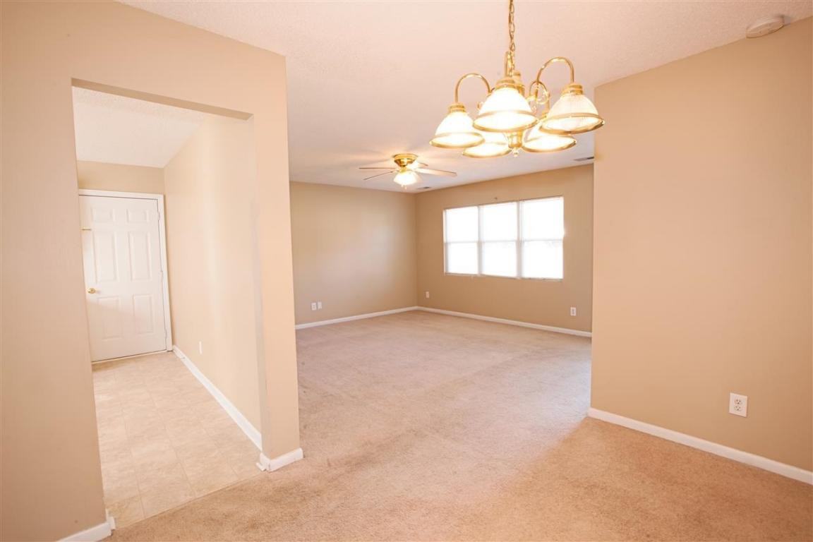 502 Thyme Court - Photo 2 of 5