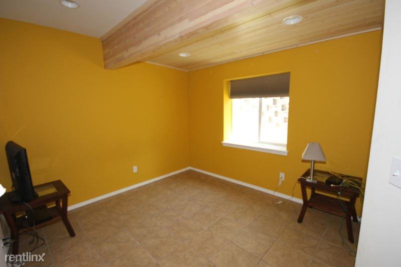 678 Lupfer Rd - Photo 2 of 7