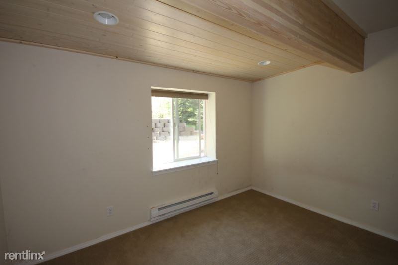 678 Lupfer Rd - Photo 3 of 7