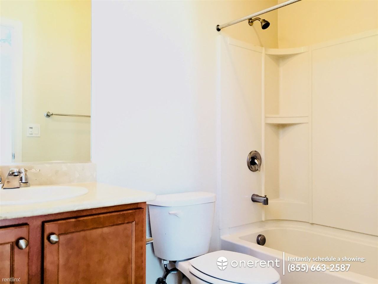 1031 Vanilla Walkway - Photo 3 of 15