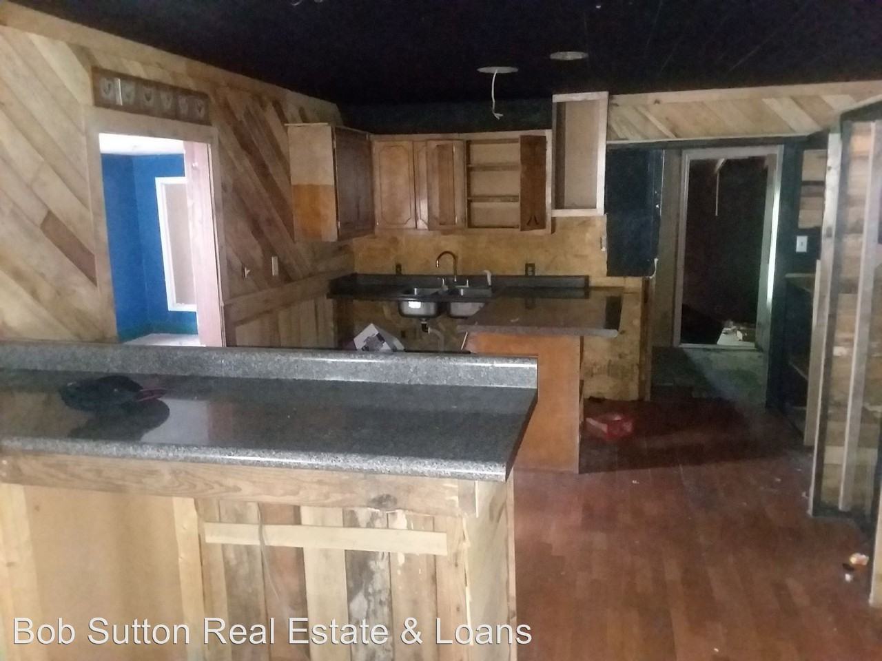 304 S Kimball St - Photo 2 of 6