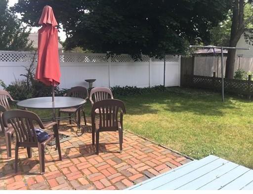 16 Avenue C - Photo 3 of 6