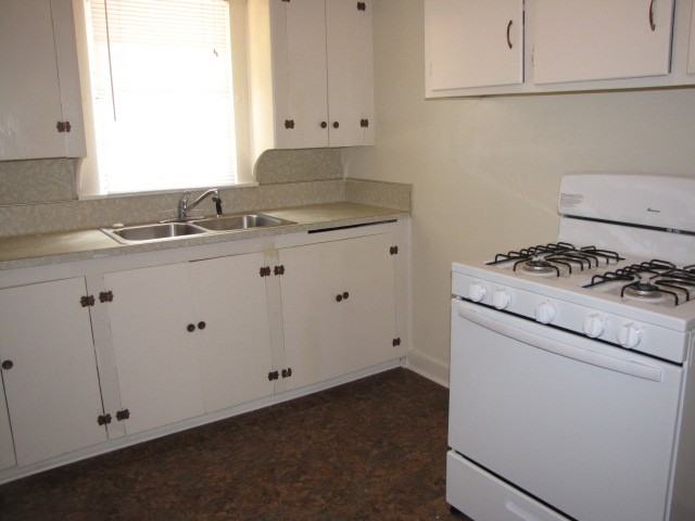 1408 Morris St - Photo 3 of 12