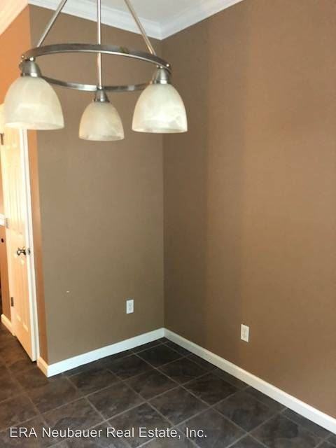 2413 Quiet Oaks Dr - Photo 3 of 13