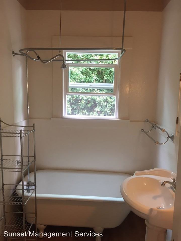 1 W Micheltorena St #317 - Photo 2 of 4