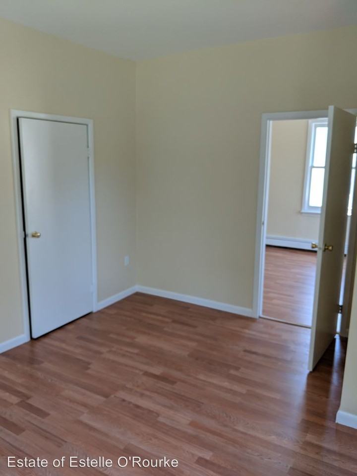 84 Millwood Road - Photo 3 of 7