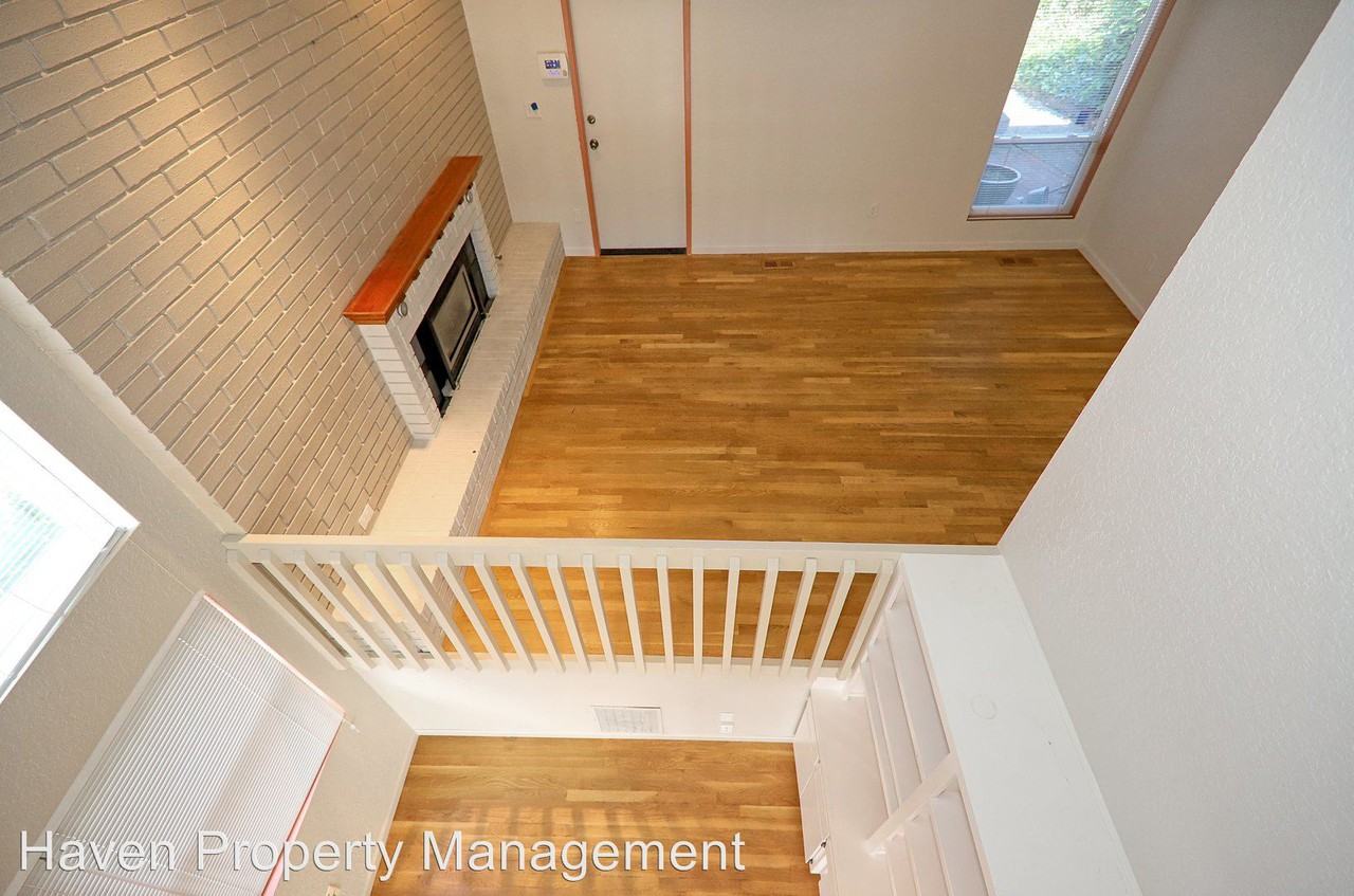 411 Cedar Ave S - Photo 3 of 16