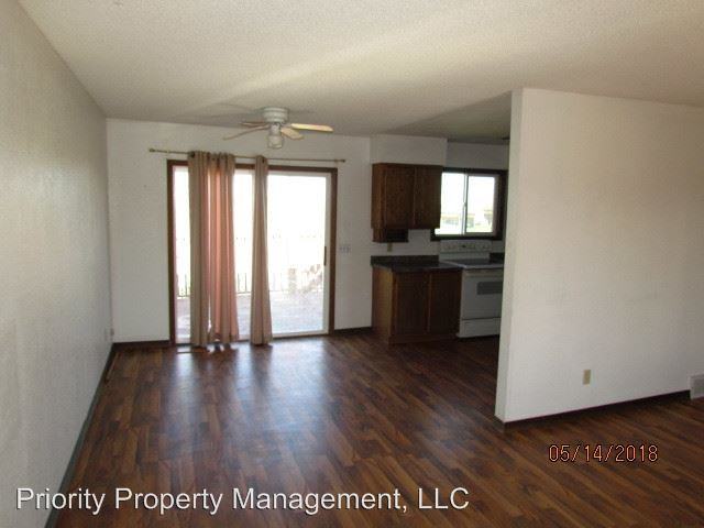 318 Willow Creek Dr - Photo 3 of 14