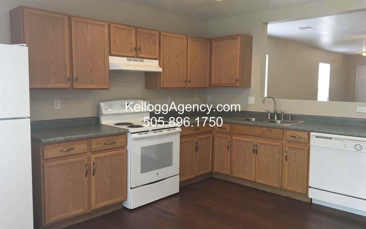 2197 Sagecrest Loop - Photo 3 of 21