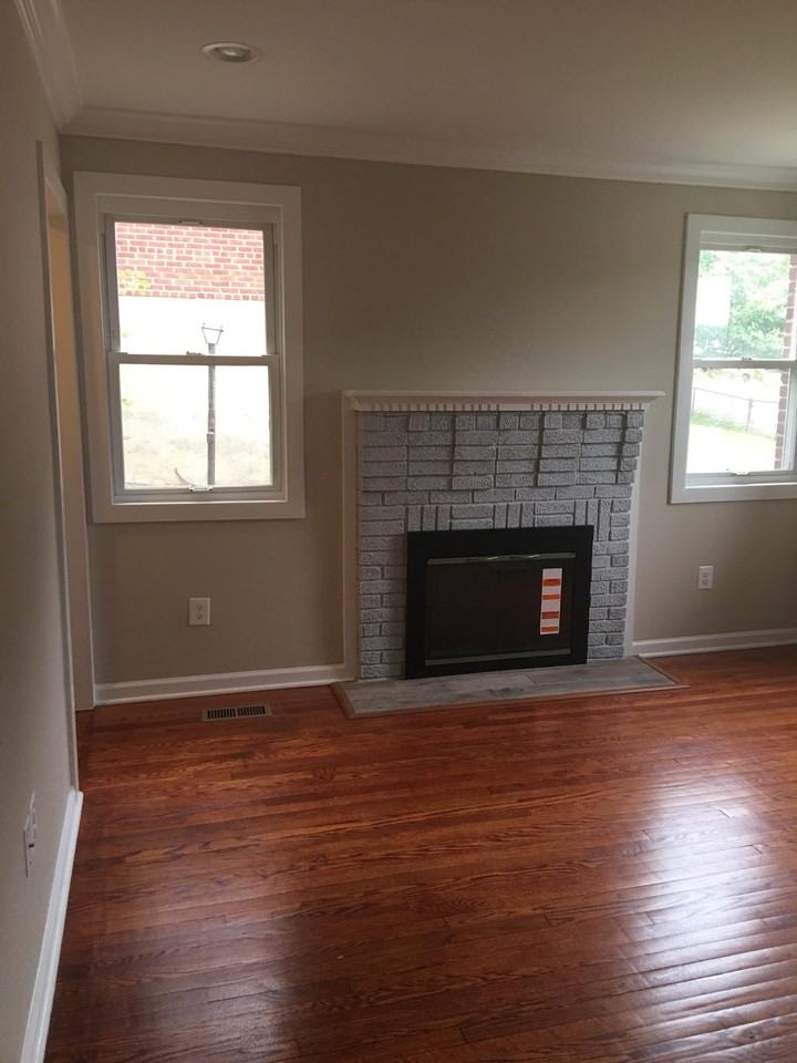 4303 Will St - Photo 3 of 15