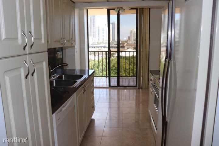 210 174th St - Photo 2 of 8