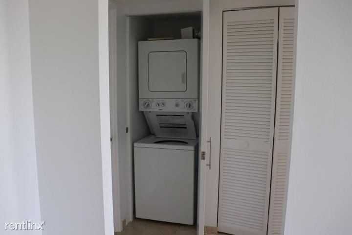 210 174th St - Photo 3 of 8