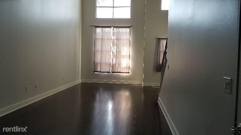 908 Civic Center Dr E - Photo 2 of 50