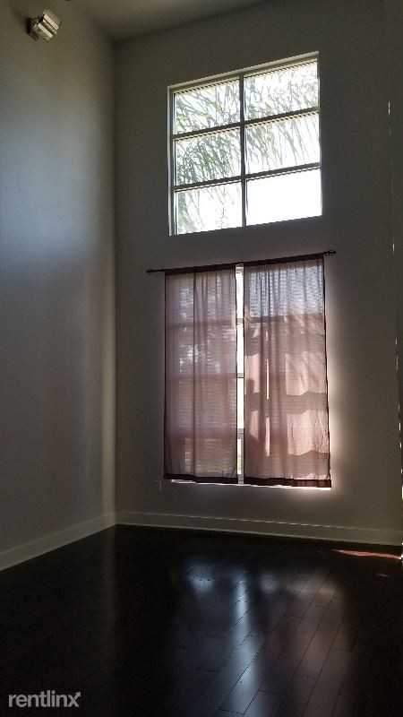 908 Civic Center Dr E - Photo 3 of 50