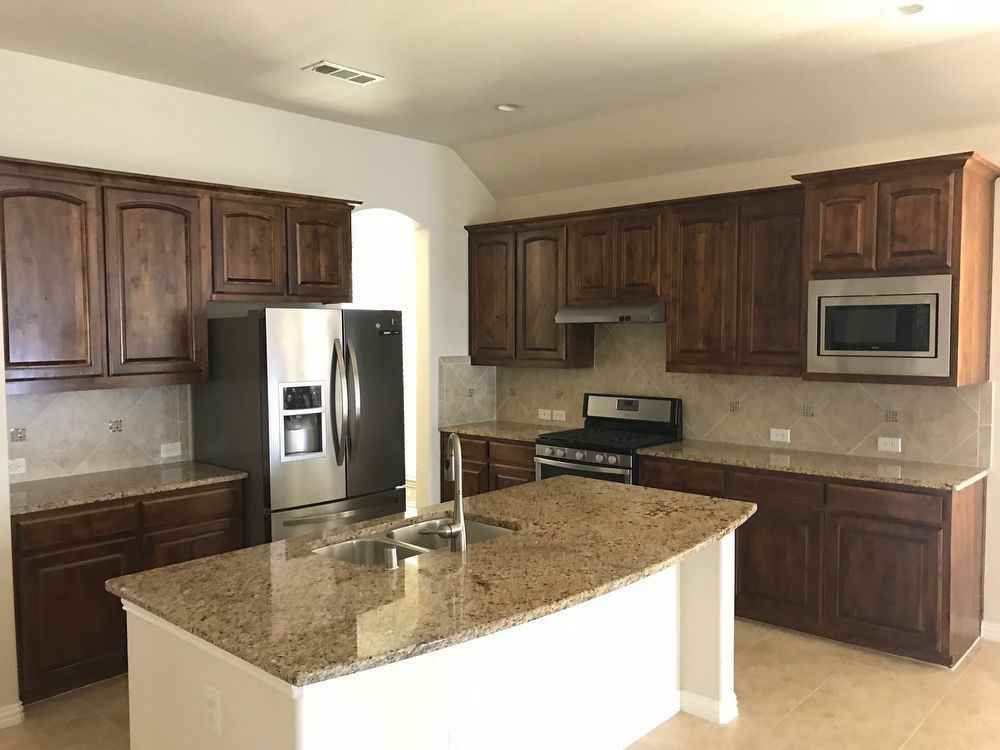 2712 Cole Castle Drive - Photo 3 of 10