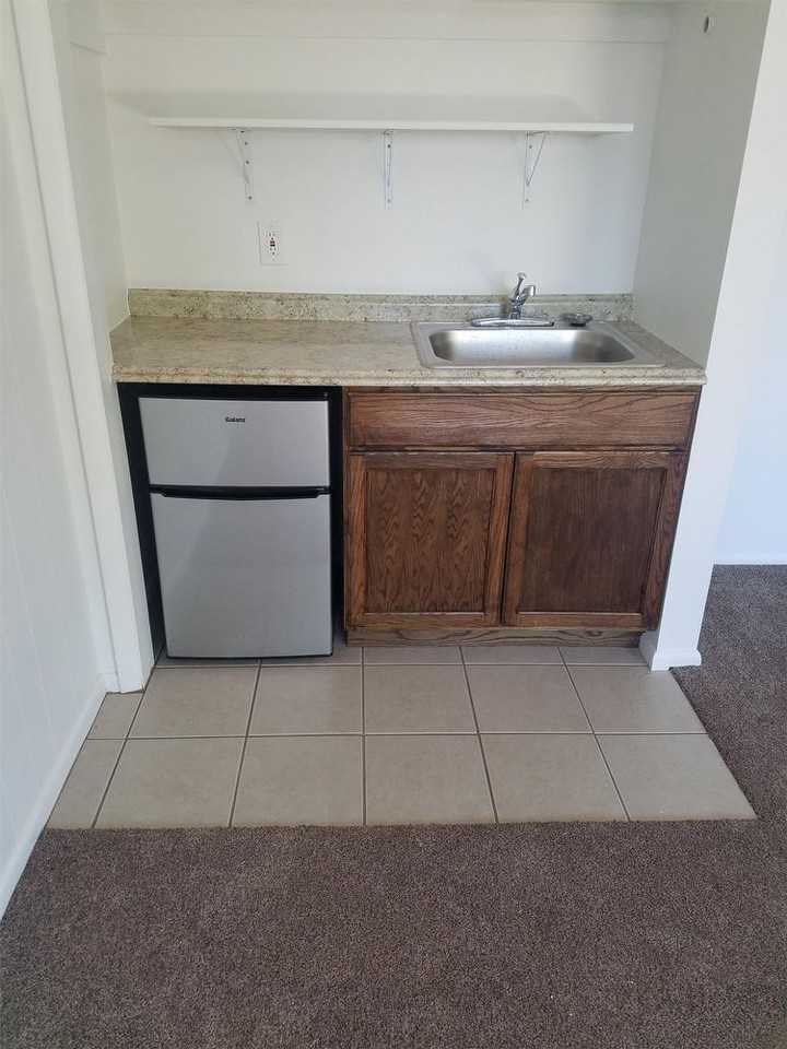 3460 Brinker Ave - 207 - Photo 3 of 9