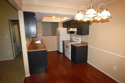 1225 Firefly Cir - Photo 3 of 12
