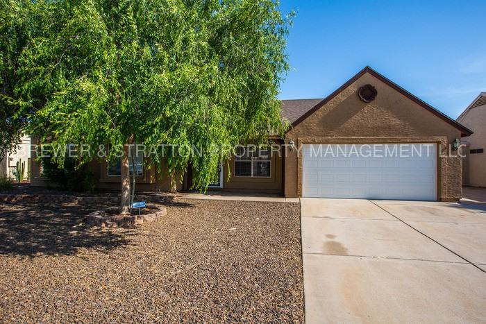 1537 E Dava Dr - Photo 2 of 38