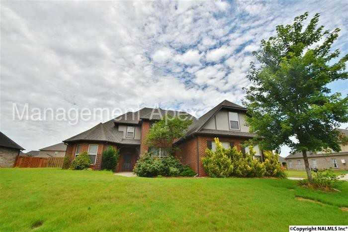 101 Brookmere Dr SW - Photo 2 of 20