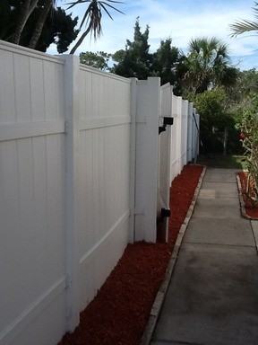 7038 Southwind Dr - Photo 3 of 10