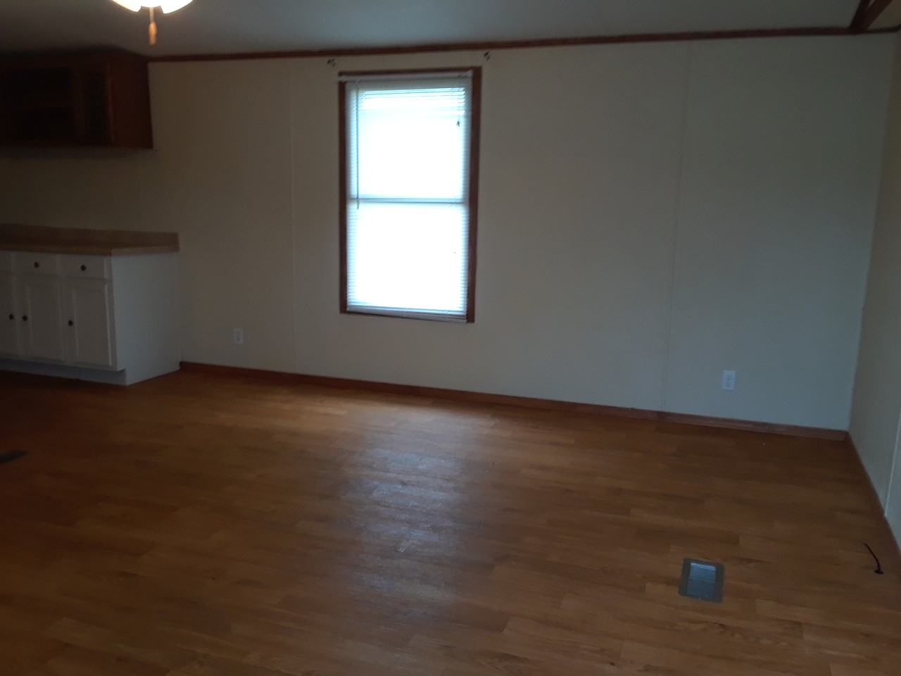 5595 U.S. Hwy 90 E #8 - Photo 3 of 13