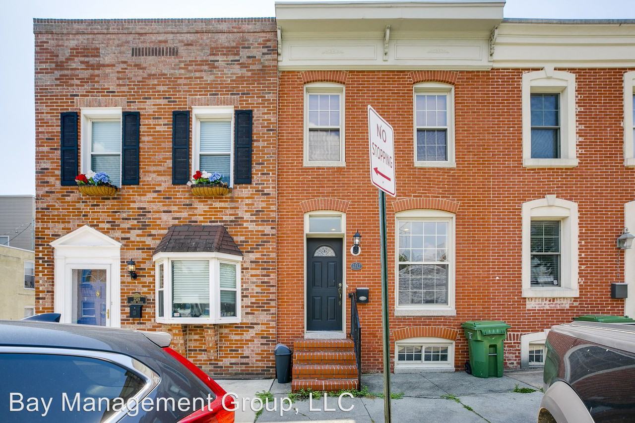 2517 Foster Ave - Photo 2 of 28