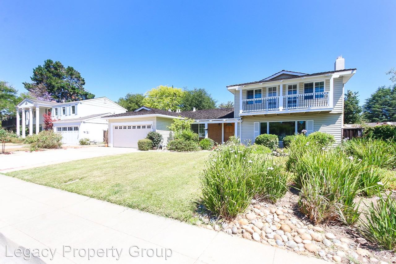 350 Chatham Way - Photo 3 of 36