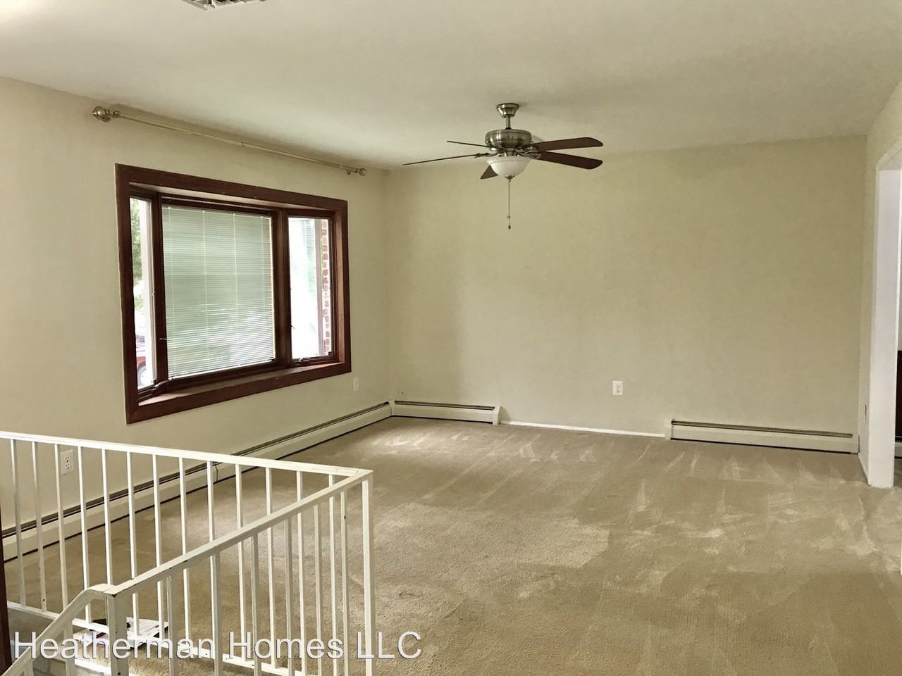 2136 Culpeper Dr - Photo 2 of 17