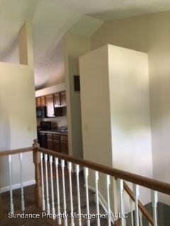 9008 Hialeah Dr - Photo 3 of 20