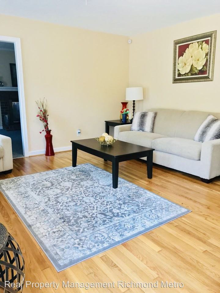 707 Edgemont Dr - Photo 2 of 9