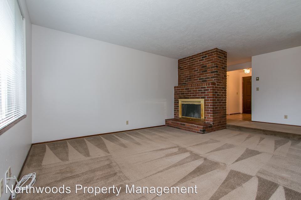 6622 C St - Photo 3 of 15